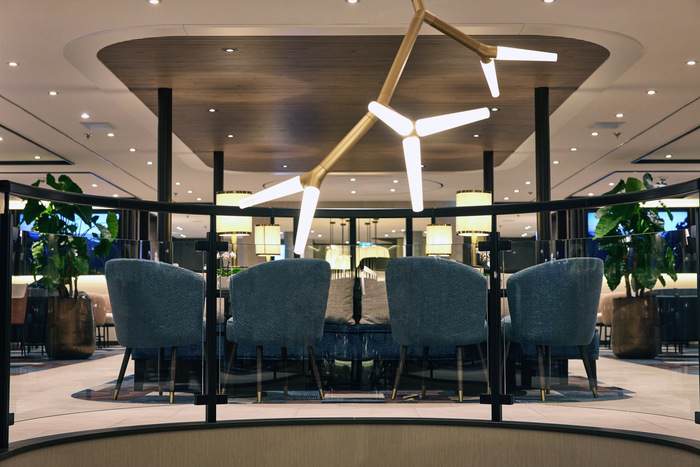 Viva Cruises VIVA TWO Lounge and Bar 1 ©Viva Cruises.jpg